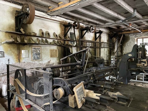 Visite et conte d&rsquo;atelier saboterie mécanique